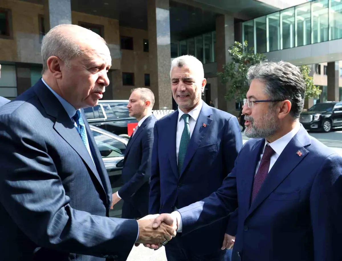 cumhurbaskani erdogan kooperatiflerimize toplam 3 milyar liralik kredi imkani sunacagiz FxCmk6RS