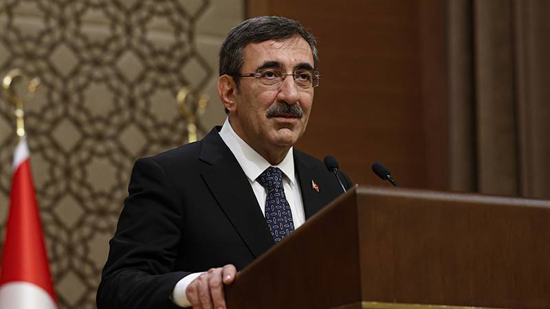 cumhurbaskanligina cevdet yilmaz vekalet edecek jWtGnBZz.jpg