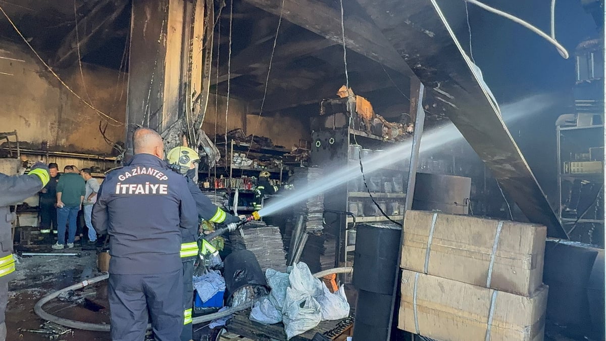 gaziantepte sanayi sitesinde yangin lPw5NEAS.jpg