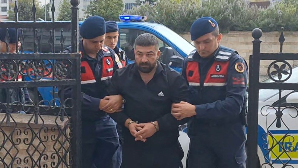 kayinbiraderini olduren kisi teslim oldu F4rEniDf.jpg