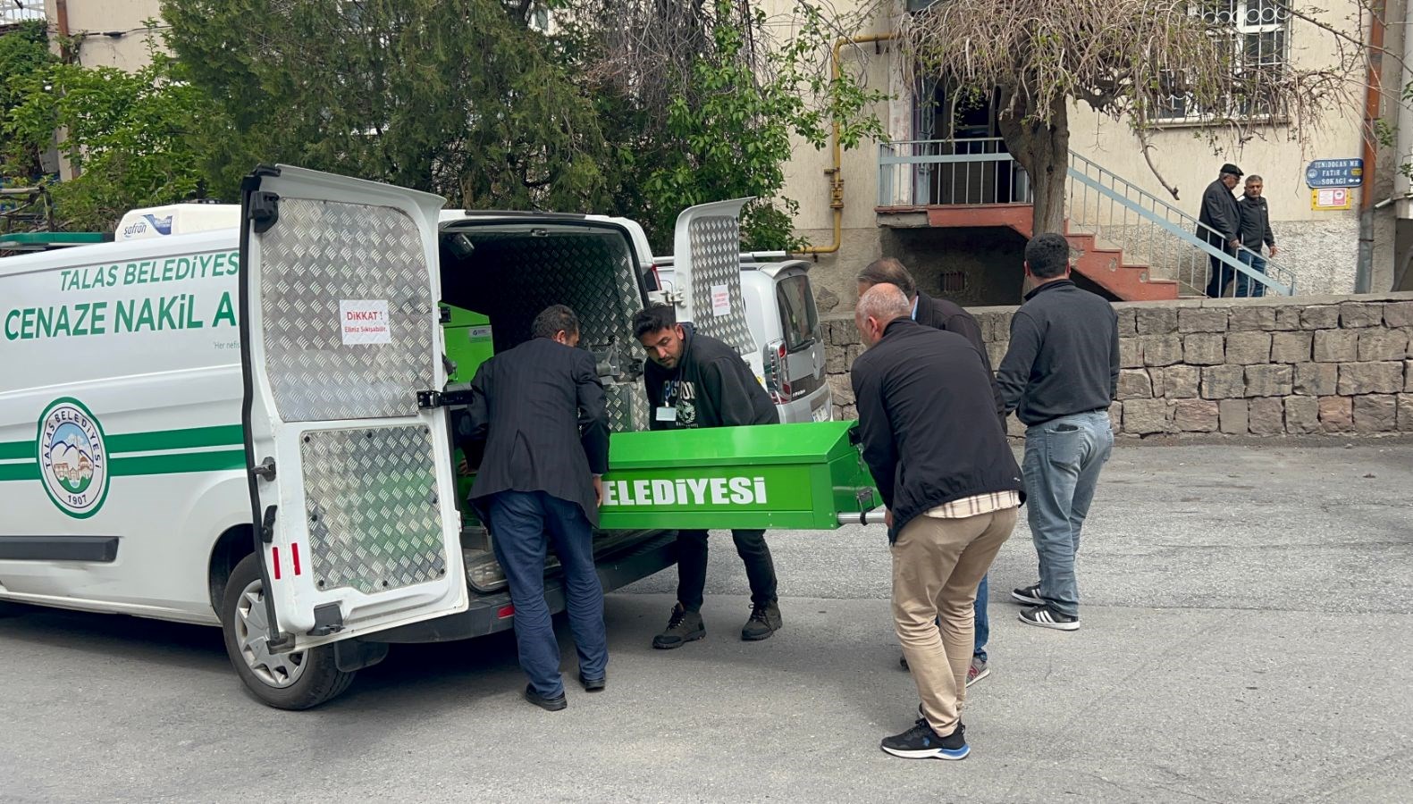 miras tartismasinda babasini olduren saniga indirimli 24 yil hapis j4DWyB7x