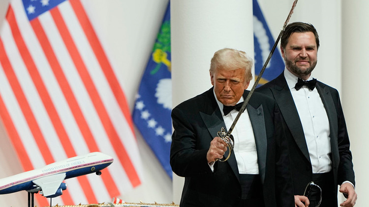 trumptan 33 yil sonra gelen ilk talimat nukleer denemeler geri mi donuyor LRXmKuqV.jpg