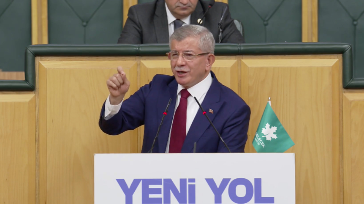 ahmet davutoglundan umit ozdaga provokator fasist afMkYURN.jpg