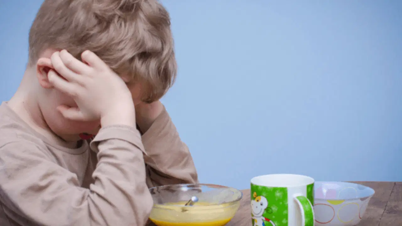 cocuklarda halsizlik istahsizlik ve morluklar loseminin ilk sinyali olabilir F8GcCLJ2.jpg