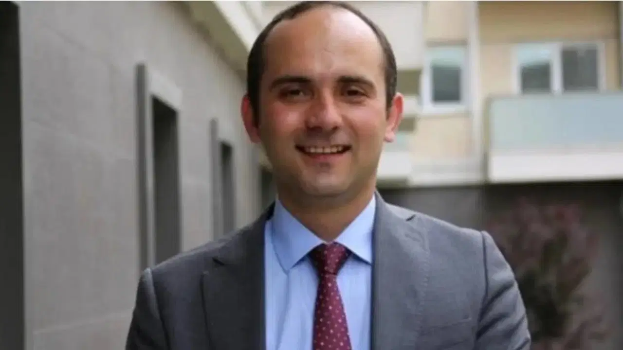 mahkeme tayfun kahraman icin yeniden yargilama talebini reddetti siyasilerden pes pese tepkiler K9jRj3mA.jpg