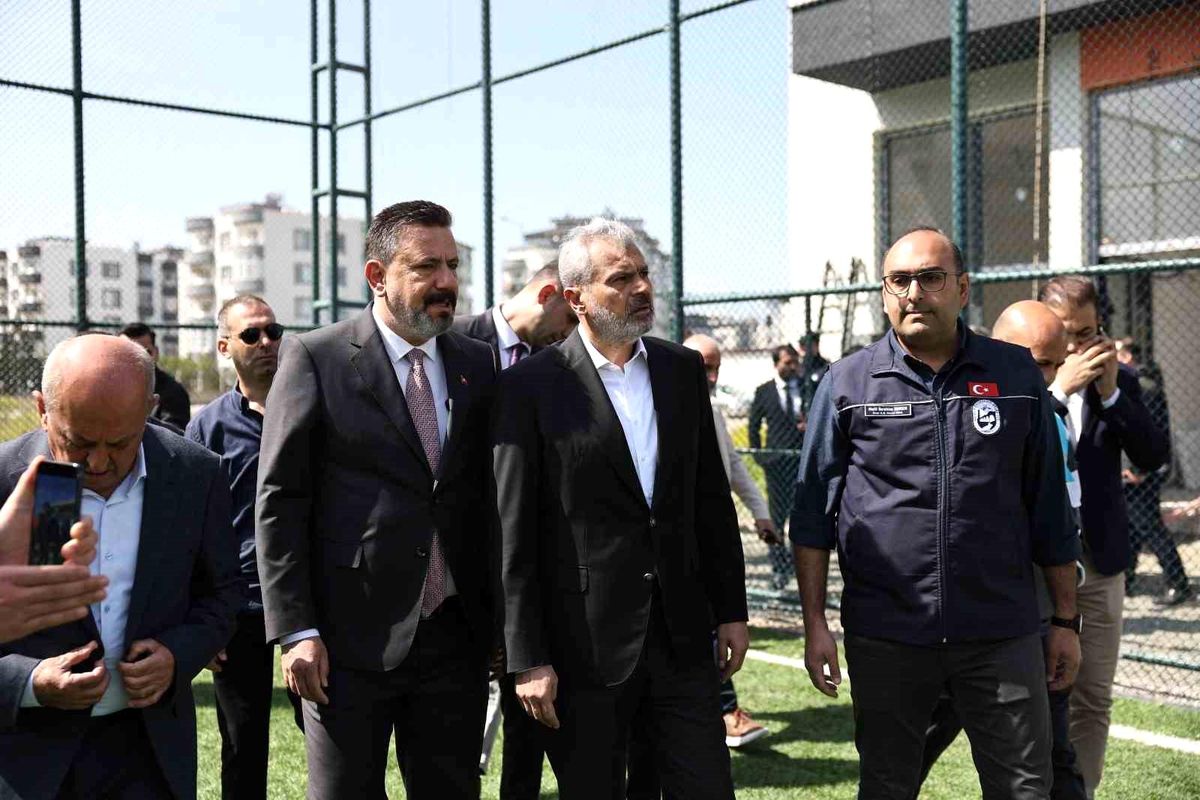 Başkan Öntürk, Arsuz’daki Projeleri Yerinde İnceledi