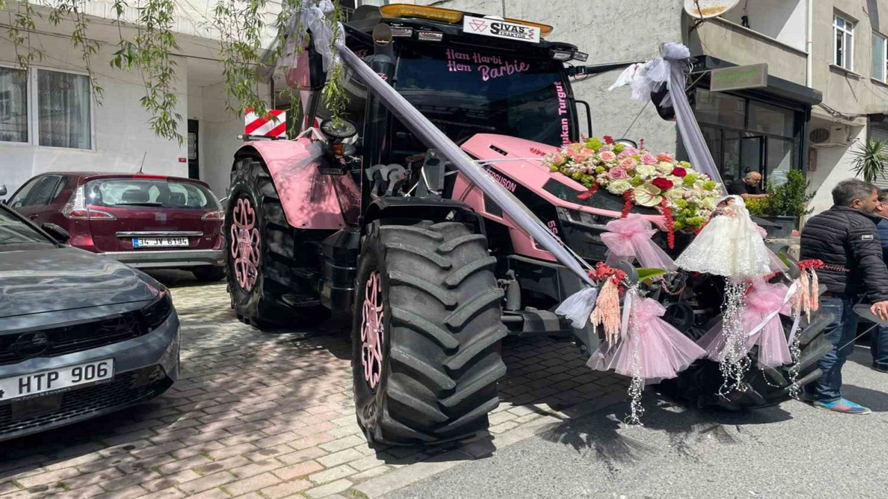 Evlilik Töreninde Pembe Traktör ile Farkındalık Yaratıldı