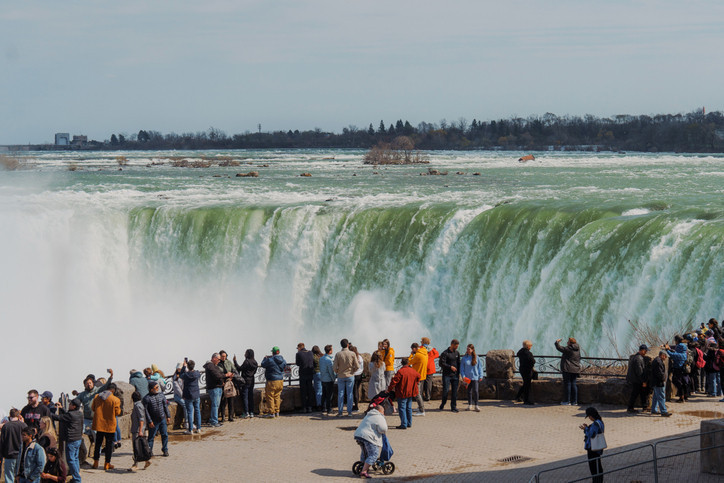 Niagarada yol ustu bir kesif ayni selale iki farkli rota BVaVS3H1