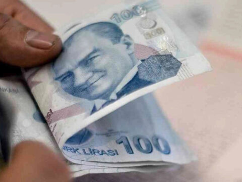 Son dakika meclisten gecti en dusuk emekli ayligi 23 bin 552 lira oldu qDJlabDJ